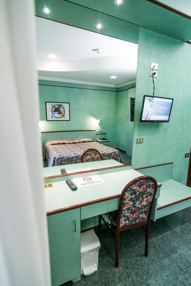 Hotel Le Petit Turin