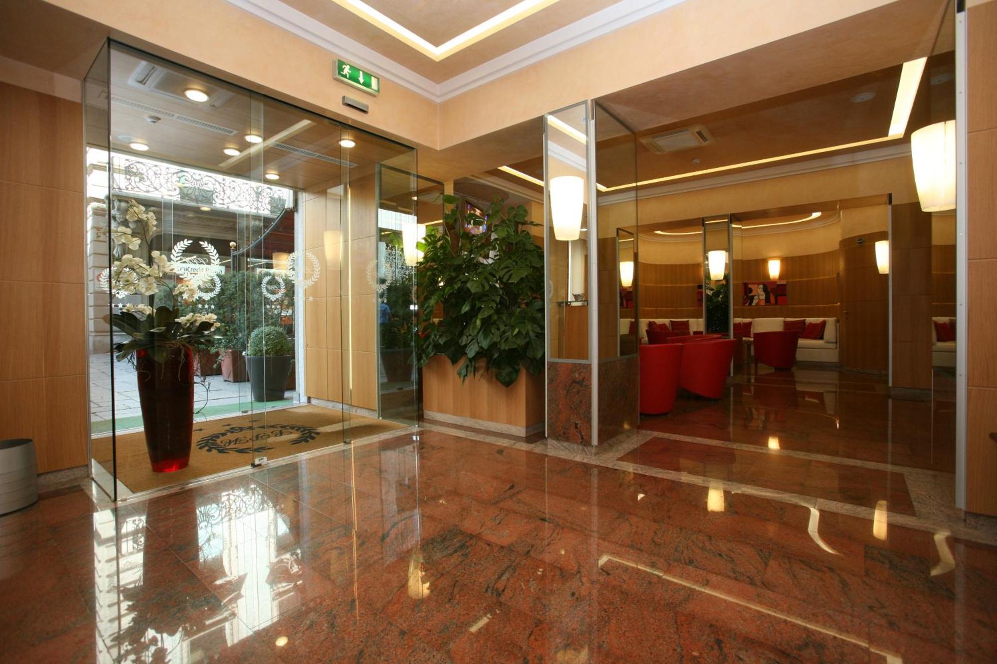 Hotel Le Petit
