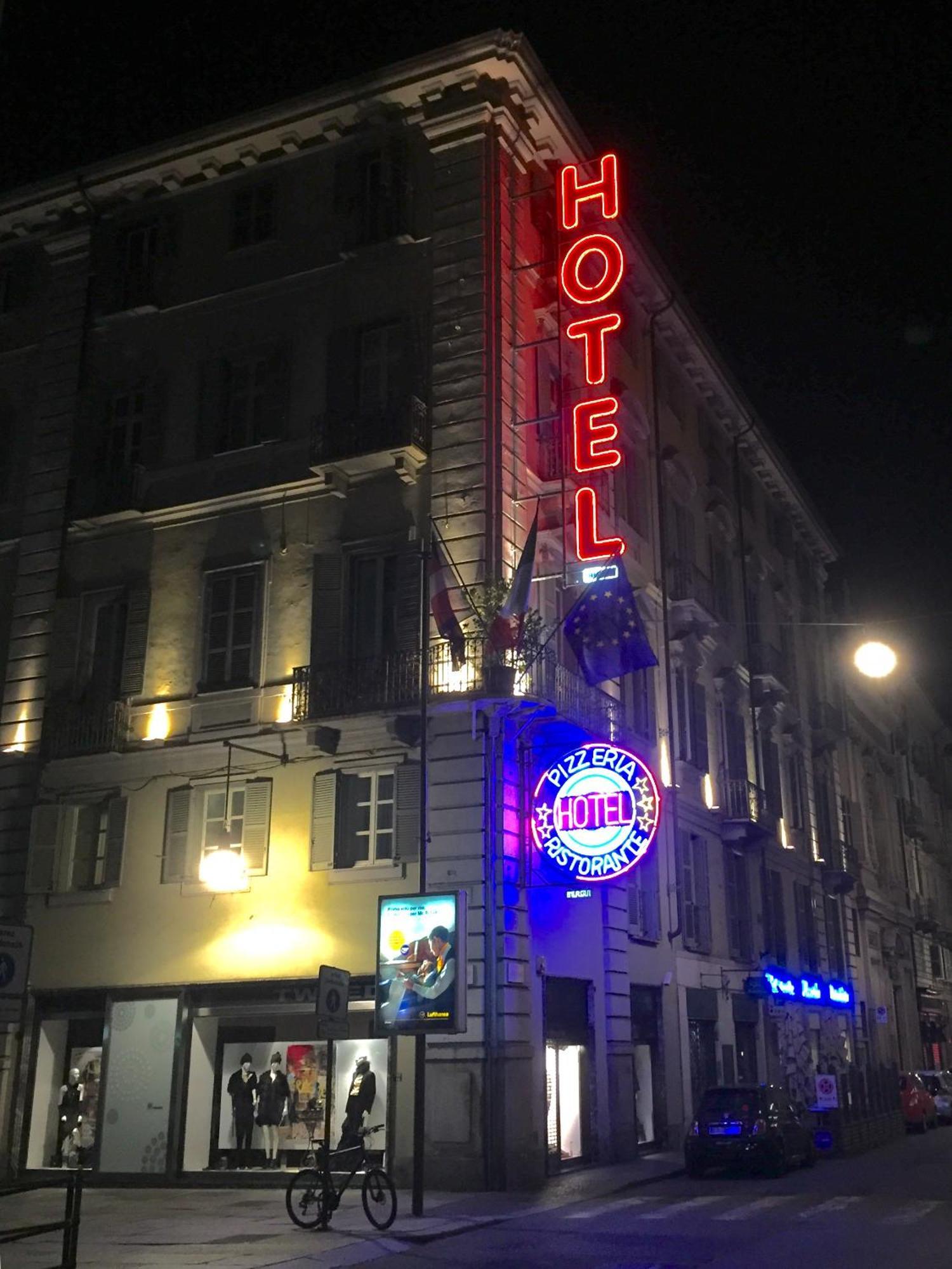 Hotel Le Petit Turin